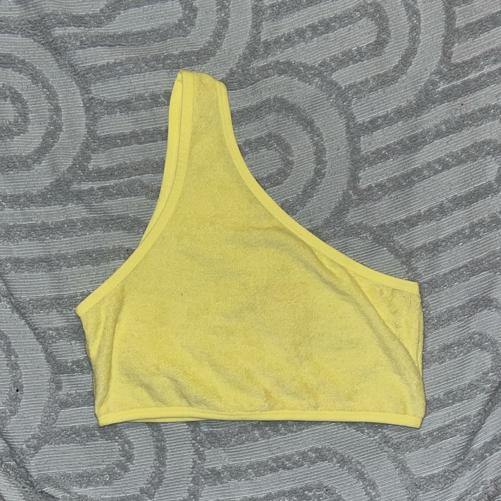 yellow zara going out too